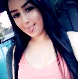 Meet your Posher, Melanie